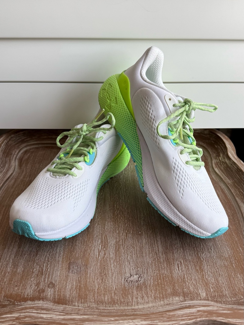 Under Armour Women’s White and Neon Green Mesh Running Sneakers | Size 12 - Picture 5 of 12
